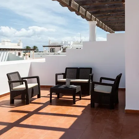 Villa Surfers Paradise- Fiber Wifi, Private Pool, Garden& Bbq *